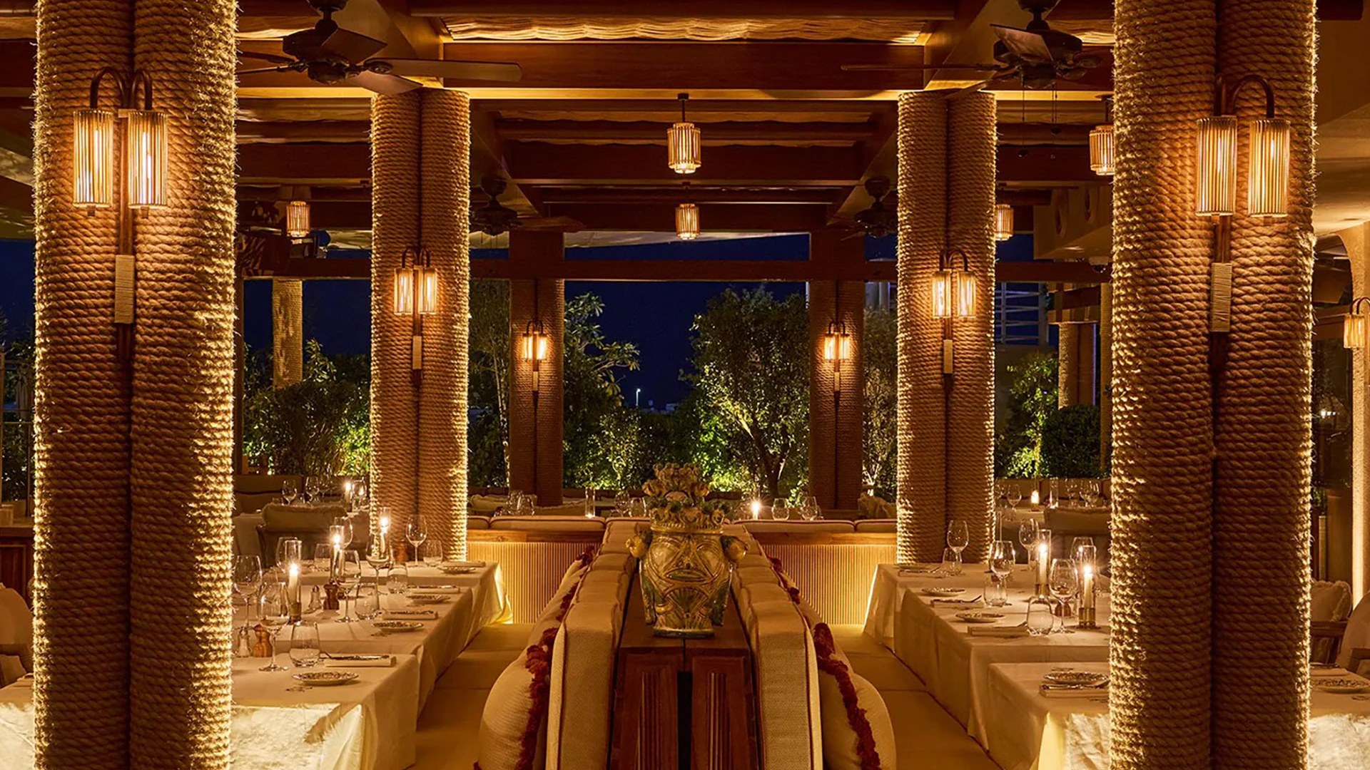 The colonnade at Gigi Rigolatto after dark